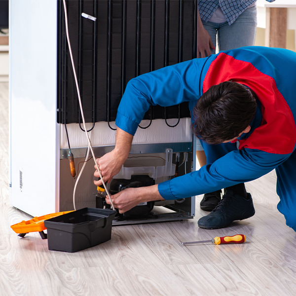 how long does it usually take to repair a refrigerator in Lake Holm